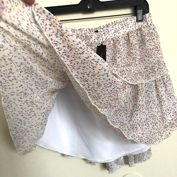 Supply & Demand Floral- print Tiered Mini Skirt - Picture 6 of 7
